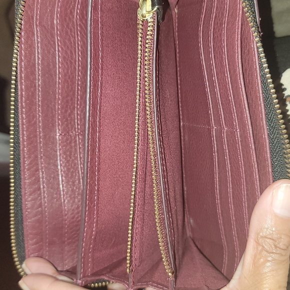 Fossil Wallet - Picture 3 of 4